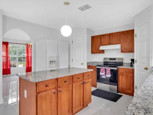 Island storage and prep space