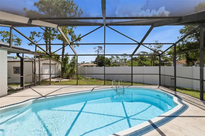 Private Sparkling Swimming Pool