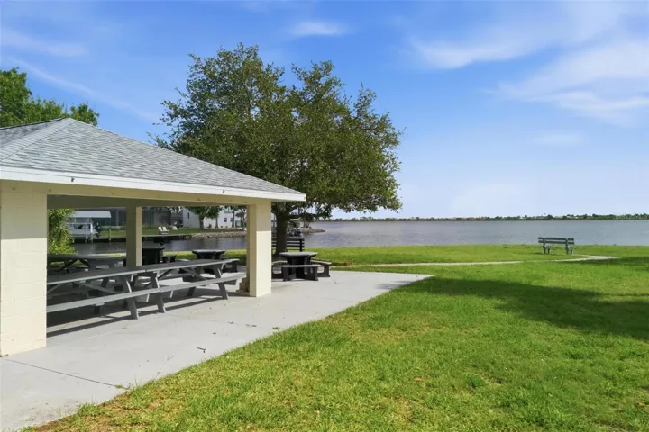 Gulf Cove Private Park