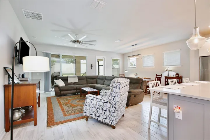 Light and Open Living Space