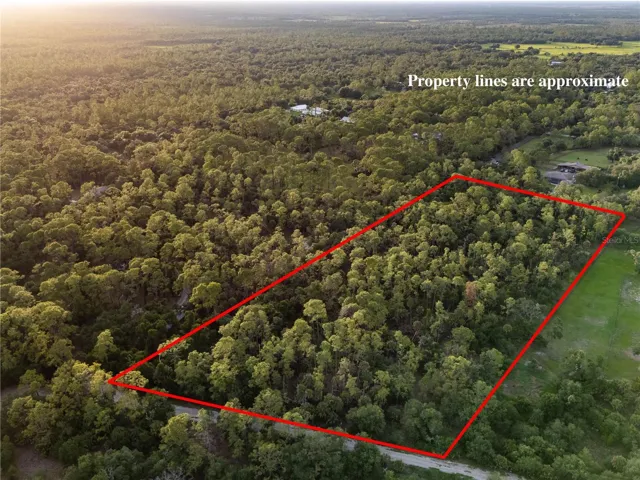 Property lines are approximate and for reference only.