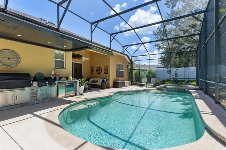 Outdoor Kitchen, Large Patio