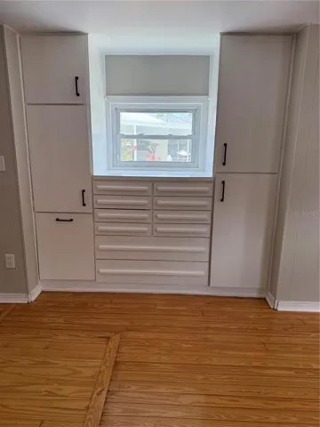 Primary bedroom built ins