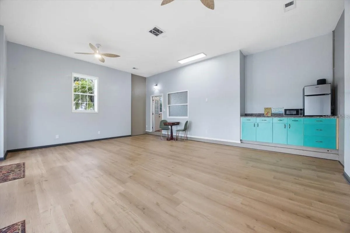 Bonus Room - other view