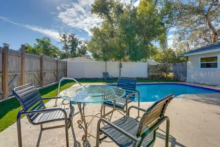 Pool accessible to all units