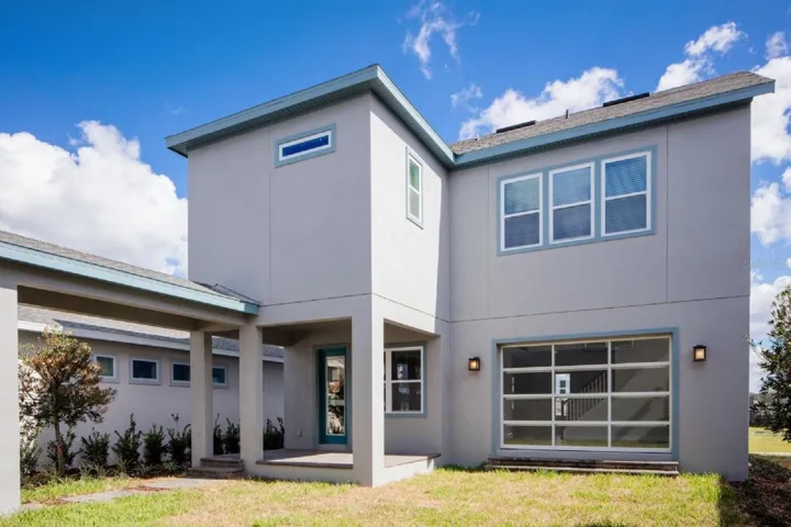 Images shown are for illustrative purposes only and will differ from the actual home. Completion date subject to change.
