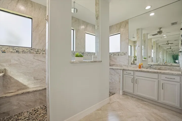 Split Vanities With Same Granite as Kitchen