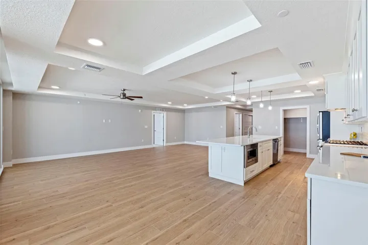 Kitchen/Living