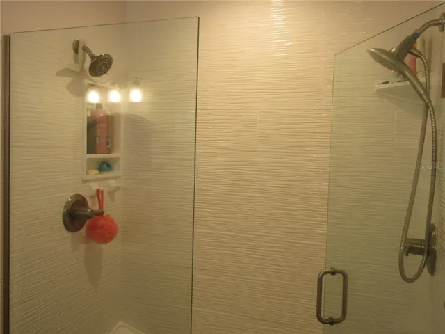 twin rainlike showerheads