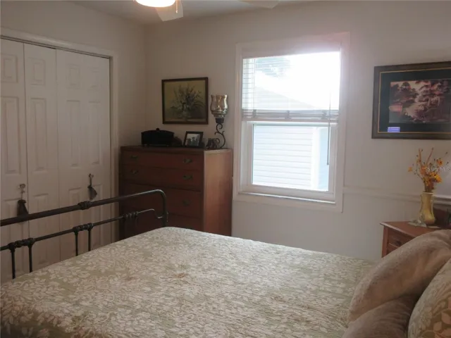 Master bedroom / PELLA windows / chair rail