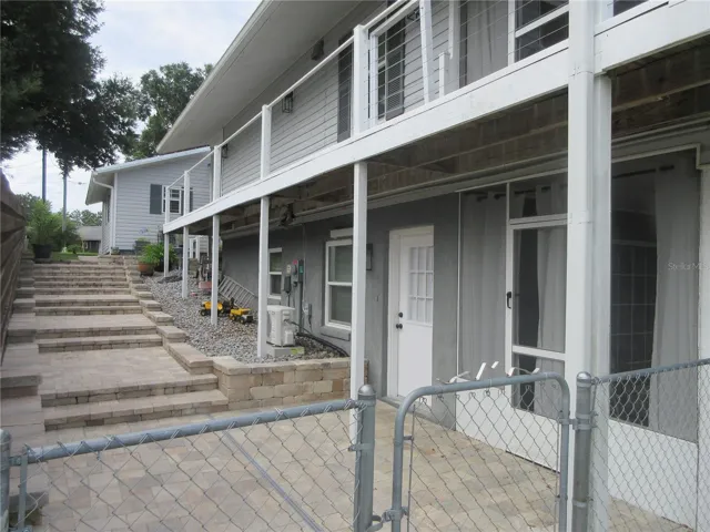 professional paver walkway