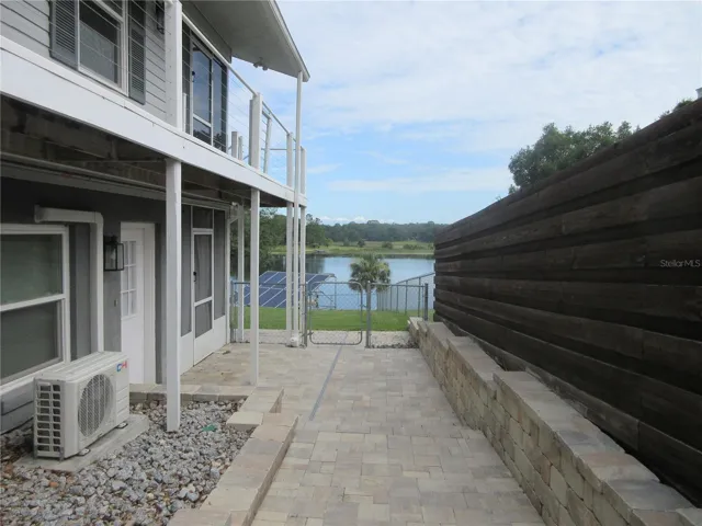 professional paver walkway