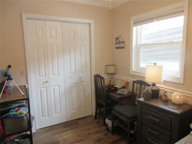 lower story bedroom number two / PELLA WINDOW