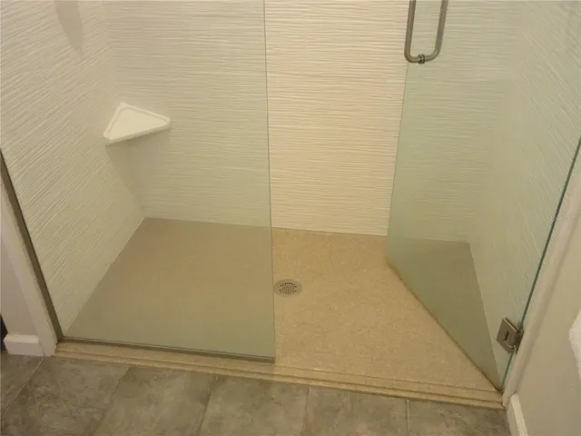 custom glass shower