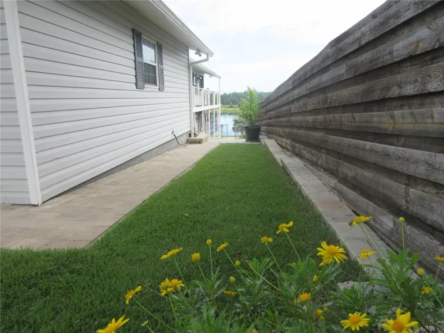 Professional Paver Walkway