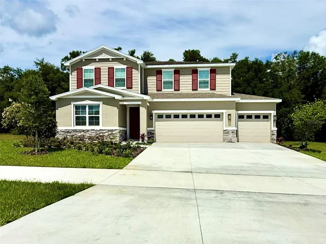Beautiful, 3 Car Garage Home