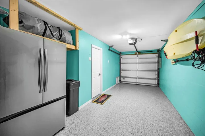 Extra large Tandem Garage