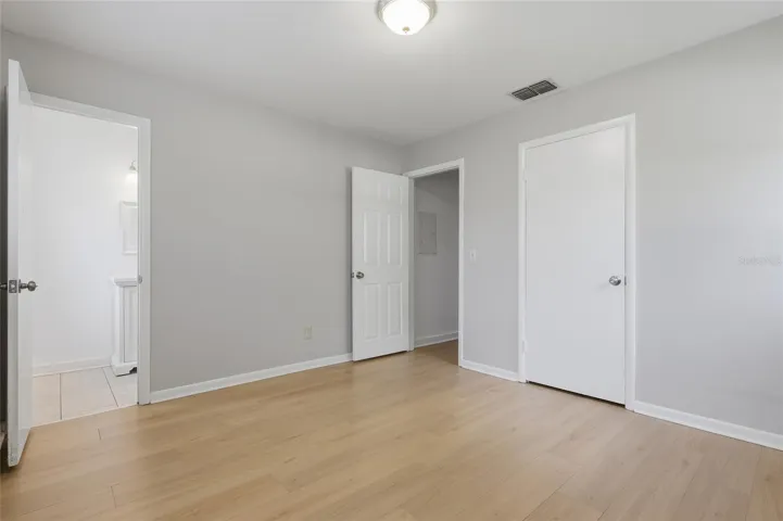 View into primary bath.