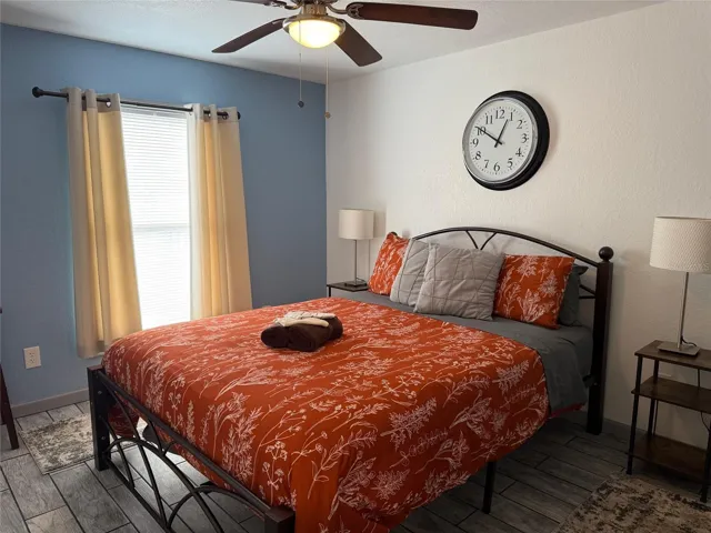 907 Wabash 2nd bed
