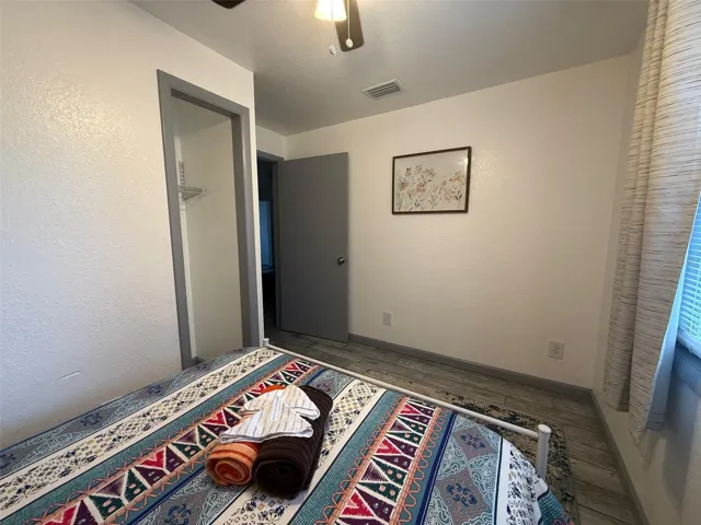 911 Wabash 3rd bed