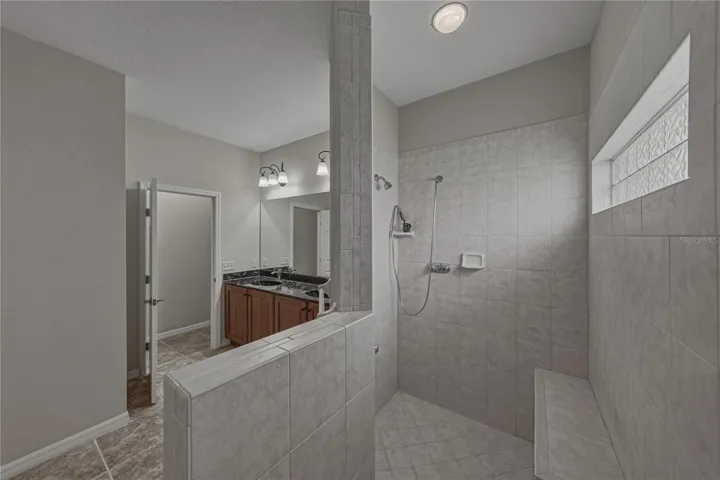 Walkin shower
