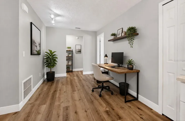 Staged Bonus Space/Office