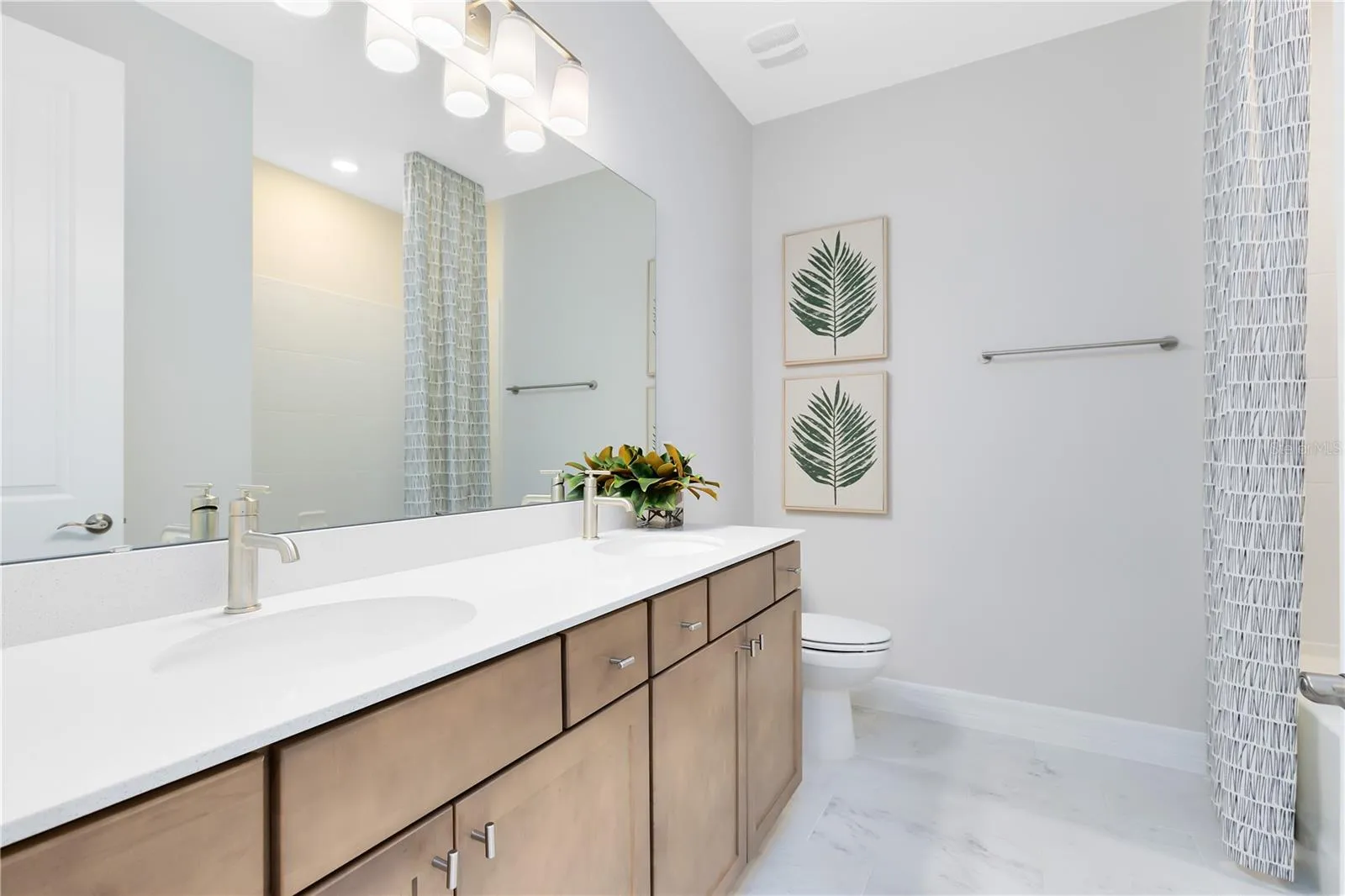 Model Home Design Only. Pictures and furnishings are for illustrative purposes only. Elevations, colors and options may vary. Furniture is for model home staging only.