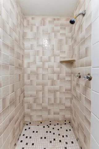 Shower in bathroom 2