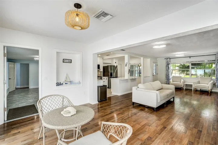 Living room/dining room combo