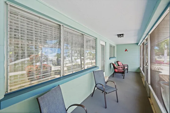 Screened Front Patio