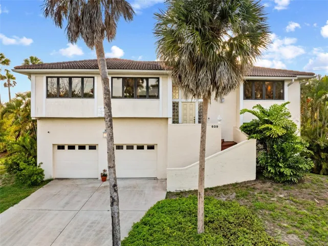 Beautiful 4/3 on just shy of 7 acres gulf/bay front