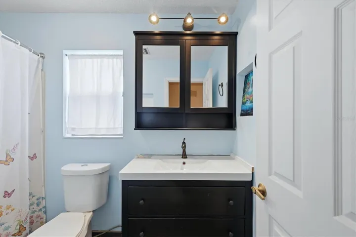 Primary ensuite