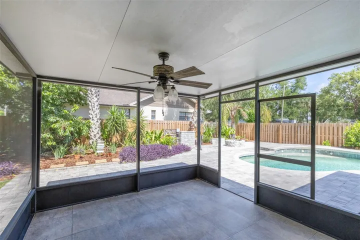 screened porch