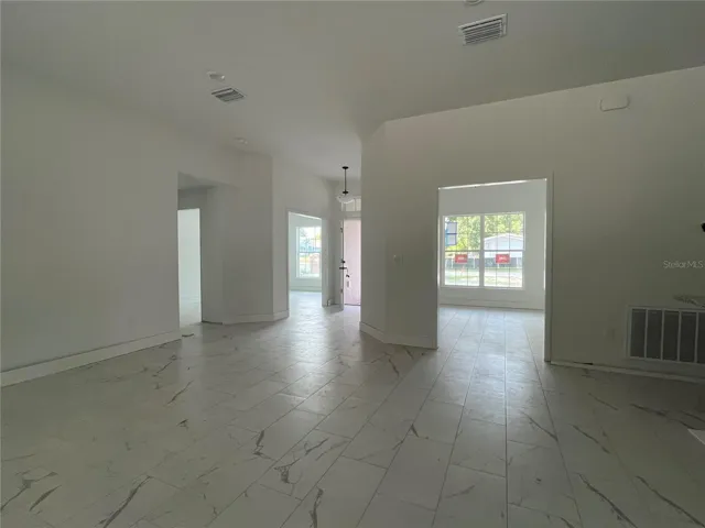Under construction. Pic is for reference only. This pic is from a similar model in another community.