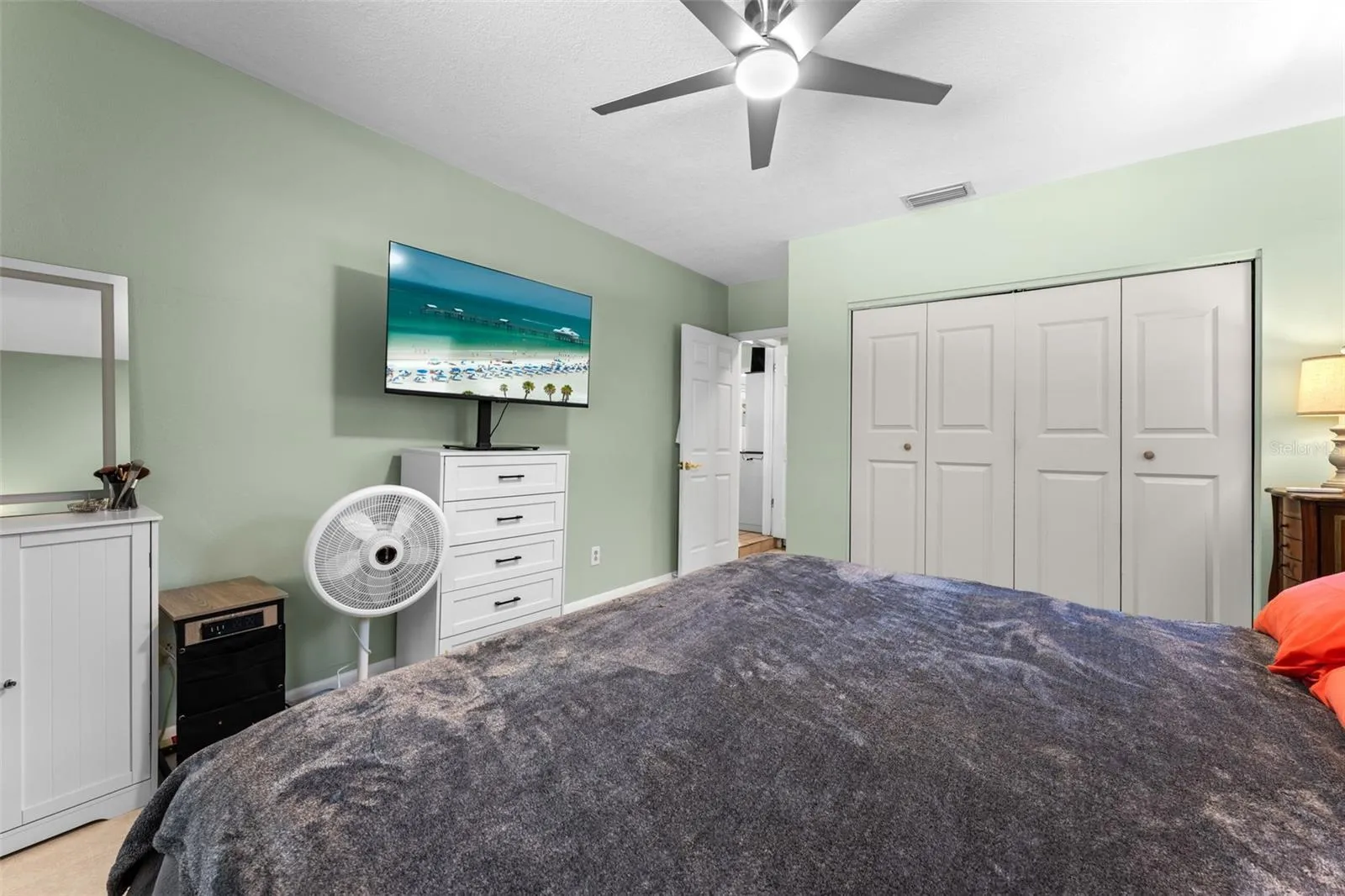 Primary bedroom
