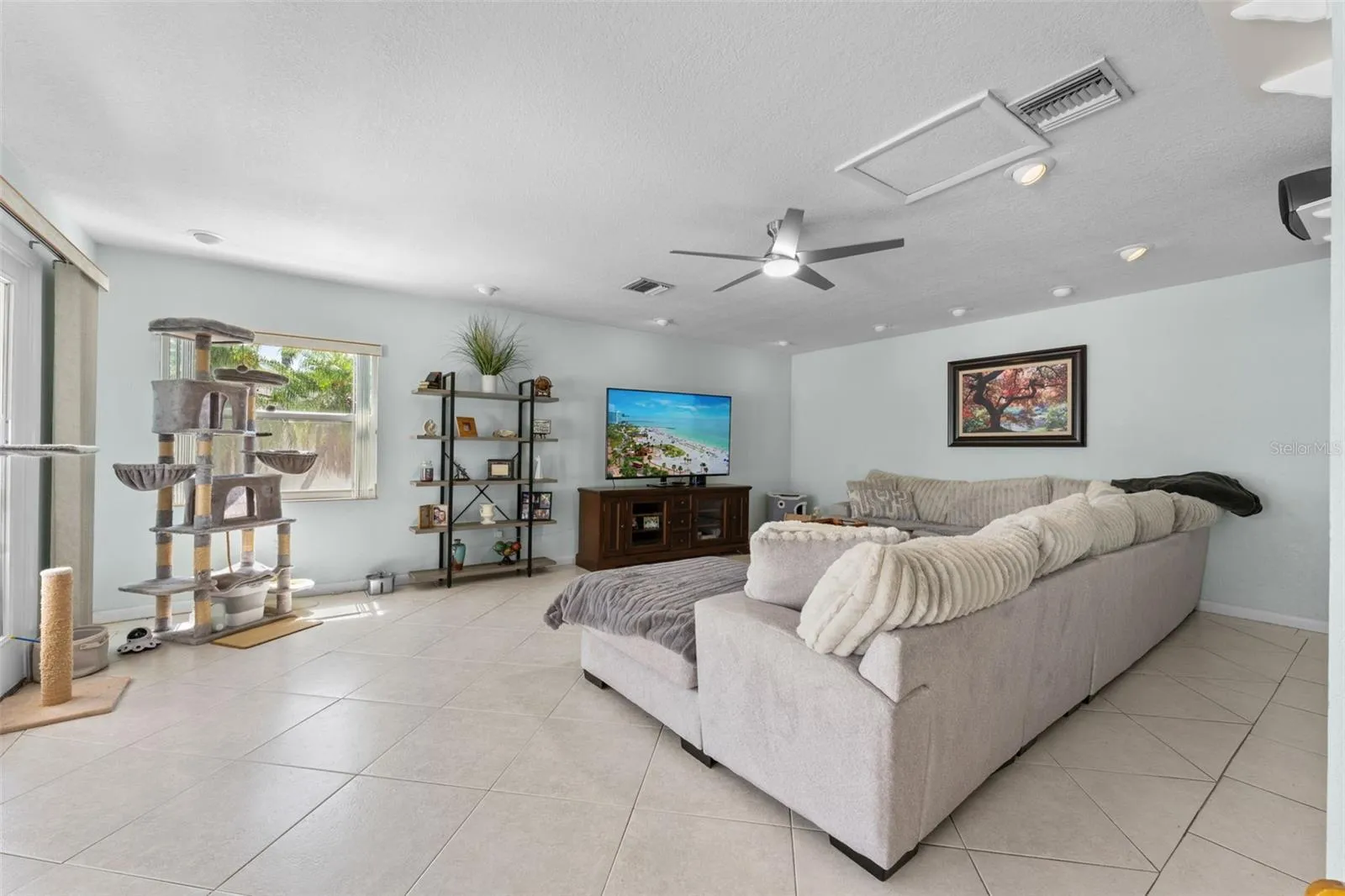 Extra large family room
