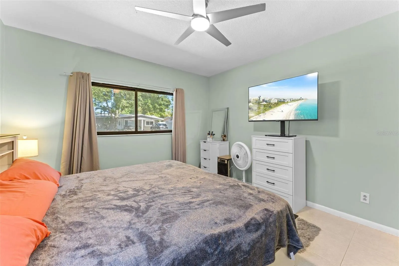 Primary bedroom