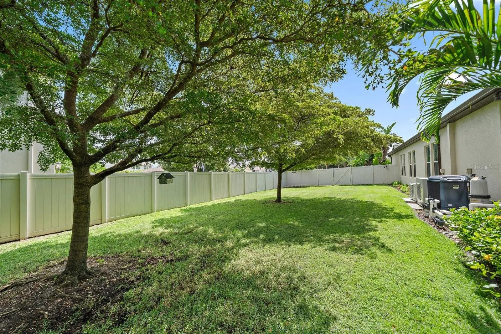 side yard