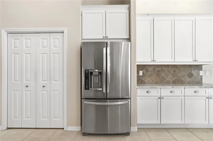 kitchen stainless steel appliances stay w/ home