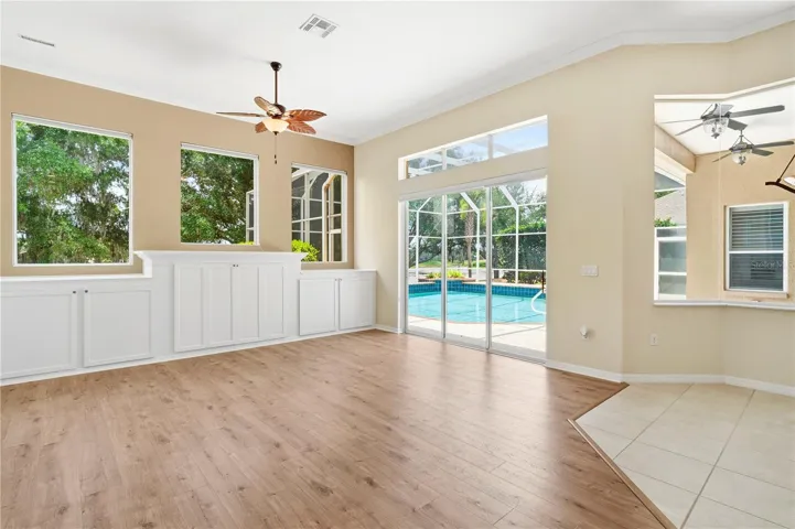 Livingroom w/view/sliding glass doors