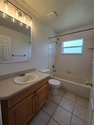 guest bath 1