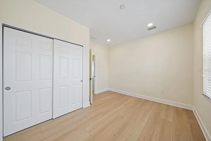 4th Bedroom - 2nd floor