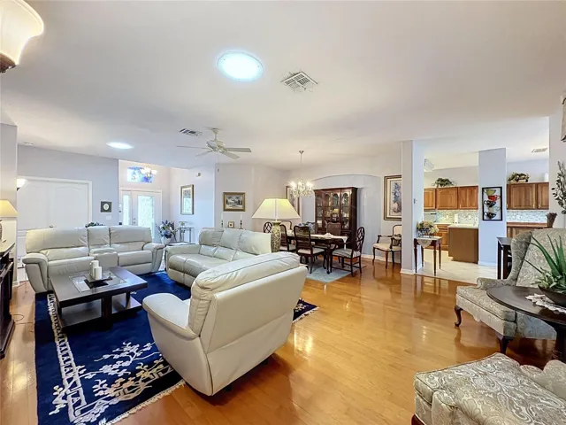 Living &amp; Dining Room