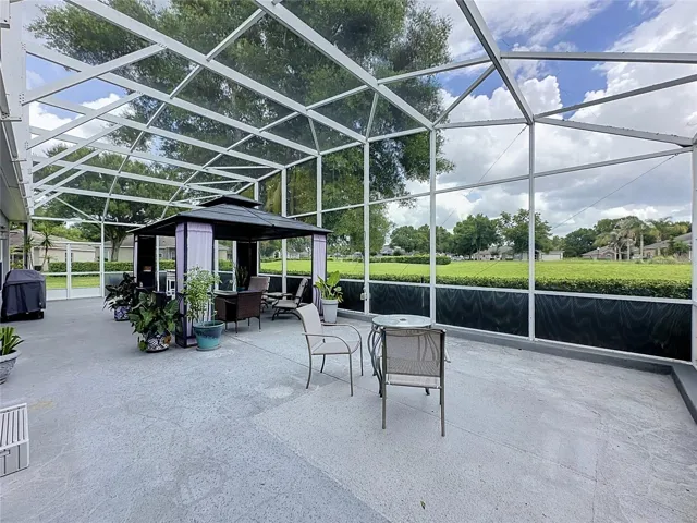Very large Screened-In Patio