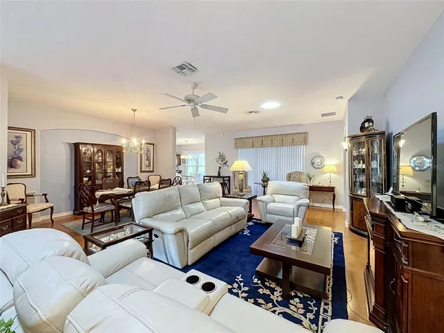 Living &amp; Dining Room