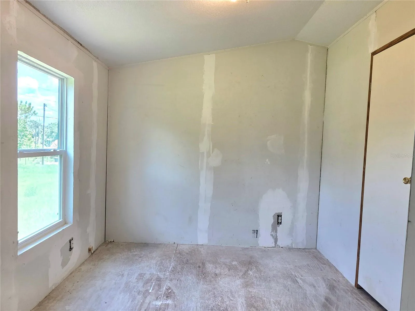First bedroom.