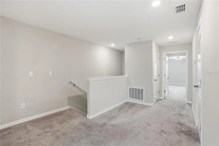 Landing/Loft