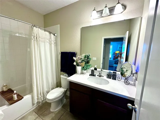 Bathroom upstairs