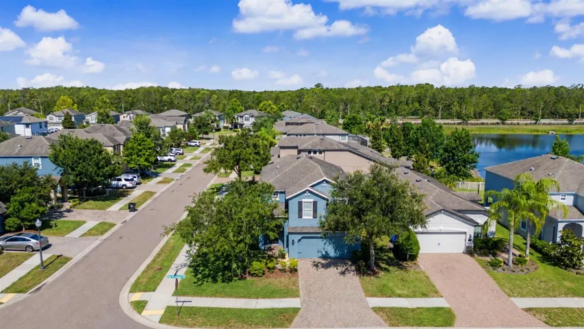 Neighborhood with sidewalks