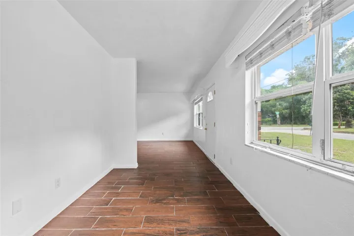 Unit 2 (2 Bedroom 1 Bathroom)